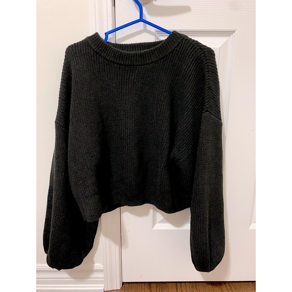 H&M Balloon sleeved sweater